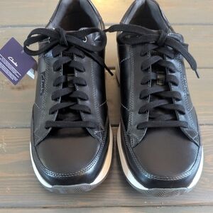 Clarks Townview Black Leather Sneakers | Slip Resistant | Men’s 12 | NWT